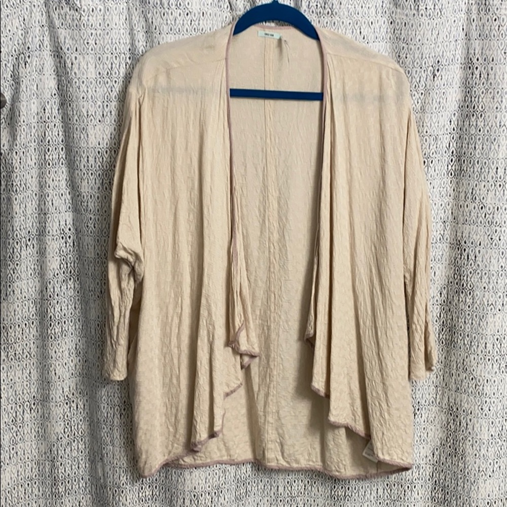 Tan kimono with pockets!